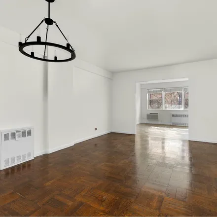 Image 6 - 404 East 66th Street, New York, NY 10065, USA - Apartment for rent