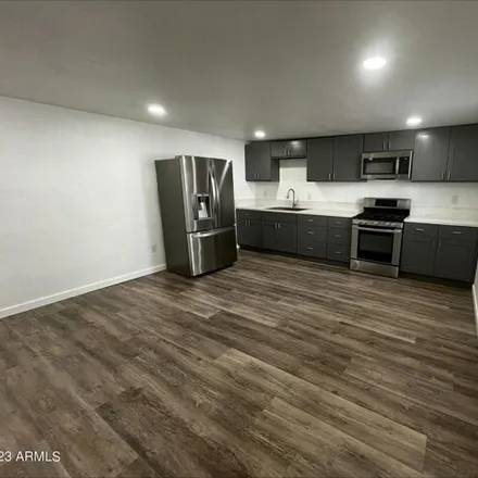 Image 4 - 525 North 32nd Street, Phoenix, AZ 85008, USA - Apartment for rent