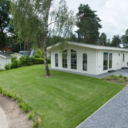 Image 5 - 6114 RT Susteren, Netherlands - House for rent
