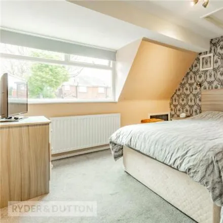 Image 9 - Taunton Road, Chadderton, OL9 0BE, United Kingdom - Duplex for sale