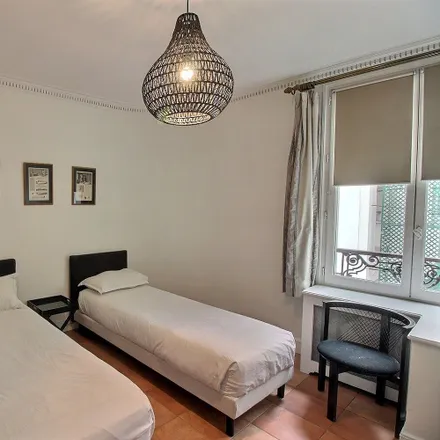 Image 2 - 3 Rue du Bac, 75007 Paris, France - Apartment for rent