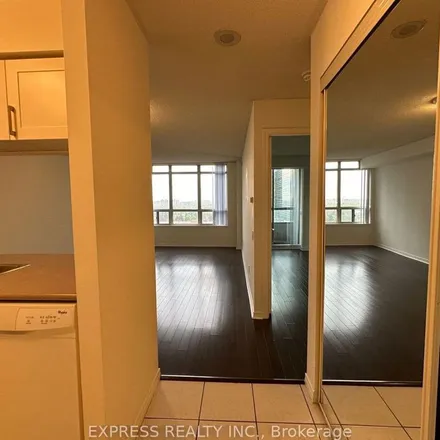 Image 5 - Empress Walk, Second Level, Toronto, ON M2N 6Z4, Canada - Apartment for rent