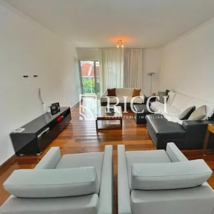 Buy this 3 bed apartment on Premium Estacionamento e Estética Automotiva in Rua Euclides da Cunha 58, Gonzaga