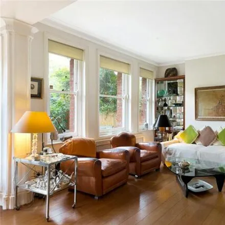Image 4 - Prince of Wales Mansions, Lurline Gardens, London, SW11 4DJ, United Kingdom - Apartment for sale