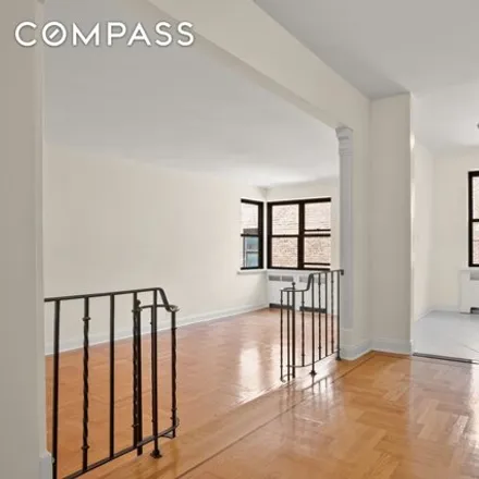 Rent this studio house on 725 West 184th Street in New York, NY 10033