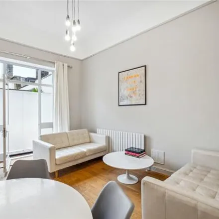 Rent this 2 bed room on 4 Monmouth Place in London, W2 5SA