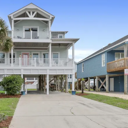 Image 2 - 116 Clippership Drive, Holden Beach, Brunswick County, NC 28462, USA - House for sale