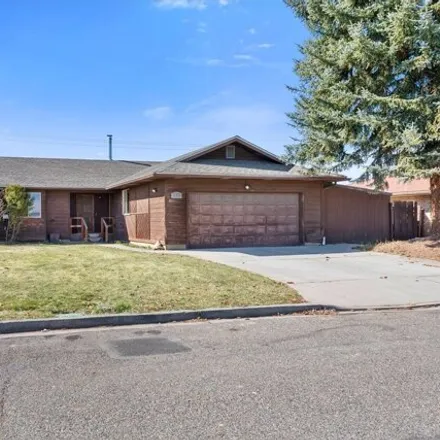 Buy this 4 bed house on 3583 9th Street in Baker City, OR 97814