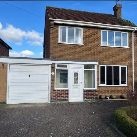 Rent this 3 bed house on 16 Mapledene Crescent in Wollaton, NG8 2SS