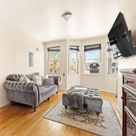 Rent this 5 bed apartment on 630 East 51st Street in New York, NY 11203