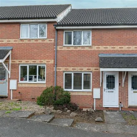 Buy this 2 bed townhouse on Thatch Meadow Drive in Market Harborough, LE16 7XH