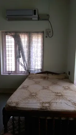 Rent this 1 bed house on Kachamaranahalli in Varthuru, IN