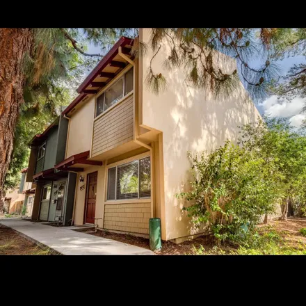 Rent this 1 bed townhouse on 53 South Diameter Drive in Davis, CA 95616