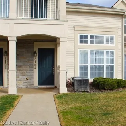 Image 1 - 10299 West Midway Court, Commerce Charter Township, MI 48390, USA - House for rent