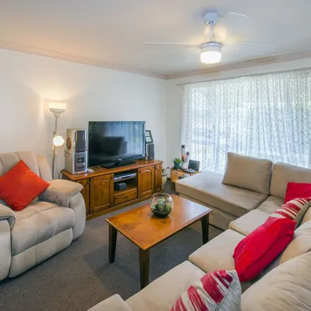Rent this 3 bed apartment on Nilpena Close in Bayldon NSW 2452, Australia