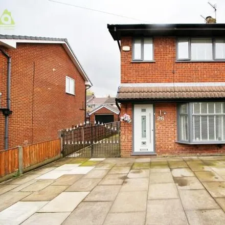 Buy this 3 bed duplex on Fellbridge Close in Westhoughton, BL5 3UD