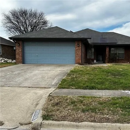 Buy this 4 bed house on 4985 Sunrise Street in Killeen, TX 76542