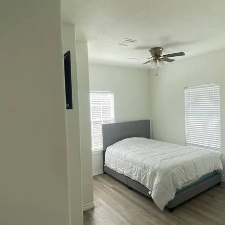 Rent this 2 bed house on Houston