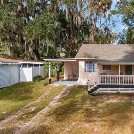 Buy this 2 bed house on 701 Southeast 14th Street in Ocala, FL 34471