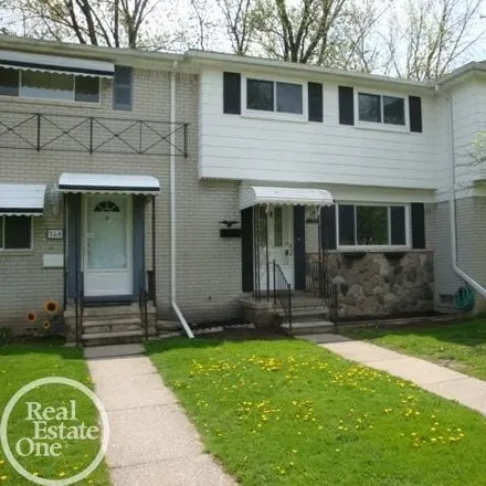 Buy this 3 bed condo on 160 South Christine Circle in Mount Clemens, MI 48043