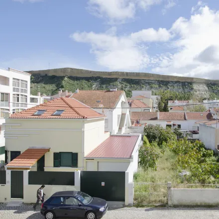 Image 9 - Rua de Almada, 2825-450 Costa da Caparica, Portugal - Apartment for rent