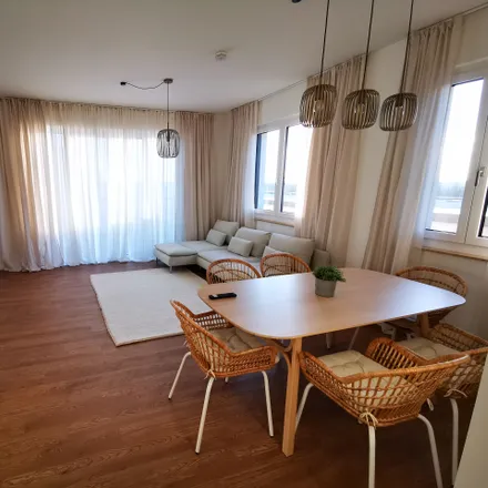 Rent this 9 bed apartment on Leonore-Goldschmidt-Straße 2 in 14199 Berlin, Germany