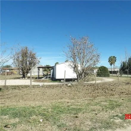 Image 3 - 8101 N Huatulco St Ne, Weslaco, Texas, 78599 - Apartment for sale