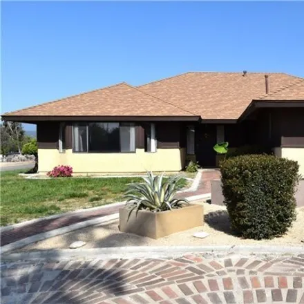 Image 3 - 6242 Palm Avenue, San Bernardino, CA 92407, USA - House for sale