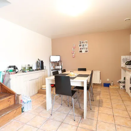 Rent this 2 bed apartment on 63d Rue de la Haire in 45380 Chaingy, France