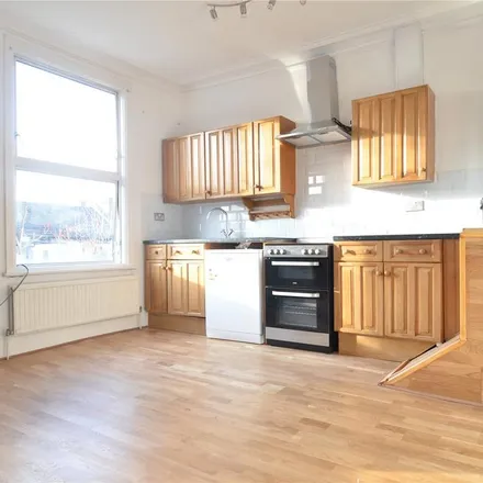 Rent this 4 bed apartment on 162 Underhill Road in London, SE22 0PB