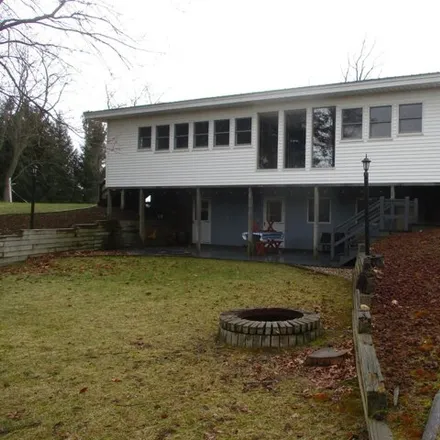 Image 3 - 6102 Deaner Road Northeast, Richland Township, MI 48829, USA - House for sale