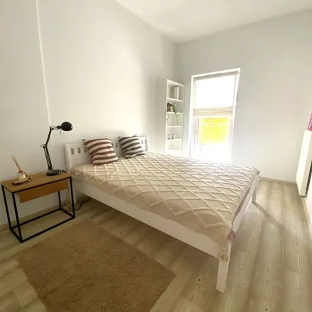 Rent this 2 bed apartment on Jana Nowaka-Jeziorańskiego in 04-042 Warsaw, Poland