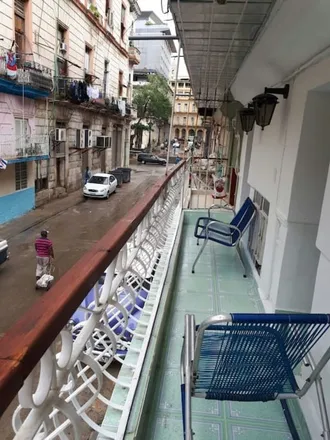 Image 5 - Dragones, HAVANA, CU - Apartment for rent