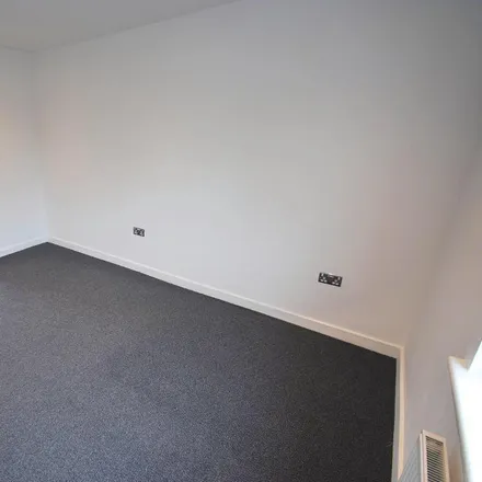 Image 3 - Bamford Avenue, London, HA0 1NA, United Kingdom - Apartment for rent