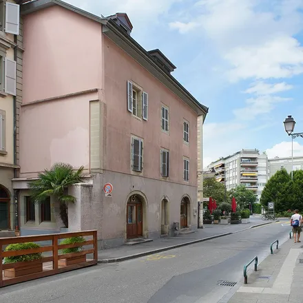Rent this 3 bed apartment on Le Marchand de Sable in Rue Vautier 4, 1227 Carouge