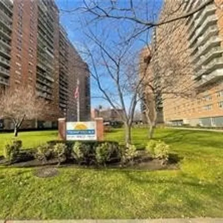 Buy this studio apartment on 2940;2942;2944 West 5th Street in New York, NY 11224
