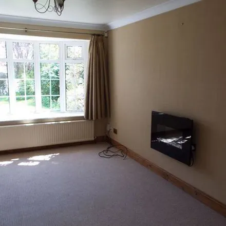 Rent this 4 bed apartment on Masham Road in Harrogate, HG2 8QF