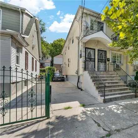 Buy this 6 bed townhouse on 4356 Wilder Avenue in New York, NY 10466