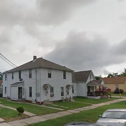 Rent this 2 bed house on 108 West Pennsylvania Street in Shelbyville, IN 46176