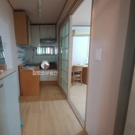 Rent this studio apartment on 서울특별시 강남구 역삼동 836-19