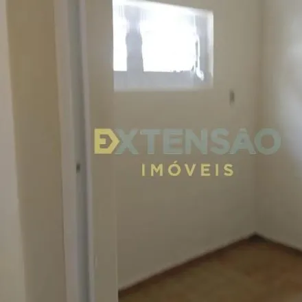 Rent this 2 bed house on Rua Luiz Pereira Barreto 123 in Vila Bandeirantes, Araçatuba - SP