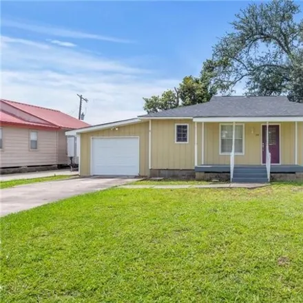 Buy this 3 bed house on 30 Mulberry Rd in Sulphur, Louisiana