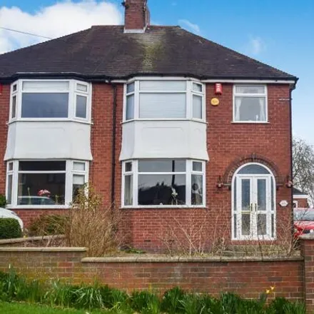Buy this 4 bed duplex on Clumber Avenue in Newcastle-under-Lyme, ST5 3AP
