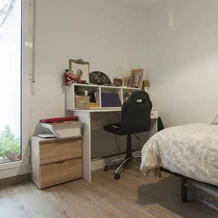 Image 2 - Carrer de Molinell, 23, 46010 Valencia, Spain - Room for rent