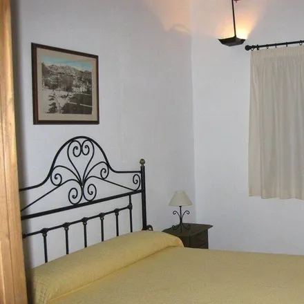 Rent this 3 bed house on Carataunas in Andalusia, Spain