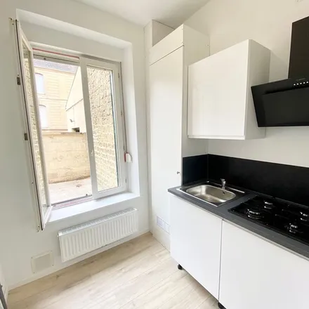 Rent this 1 bed apartment on 4 Place de l'Hôtel de Ville in 08000 Charleville-Mézières, France