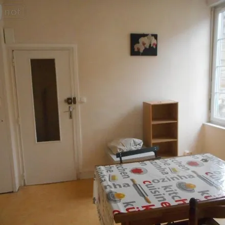 Rent this 2 bed apartment on 2 Rue du 6 Juin in 14110 Condé-en-Normandie, France