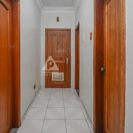 Buy this 2 bed apartment on Danúbio Azul Parafusos in Rua Carlos Sampaio 106, Centro