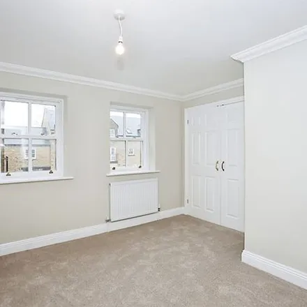 Image 3 - Brocks Mount, Stoke sub Hamdon, TA14 6PJ, United Kingdom - Apartment for rent