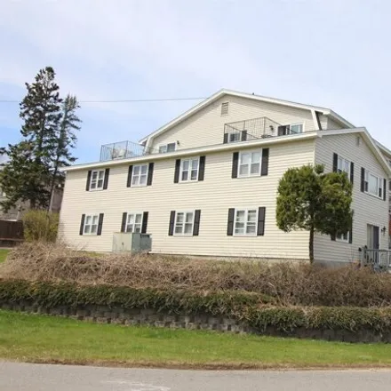 Rent this 2 bed apartment on 73 E Broadway St Unit R in Derry, New Hampshire